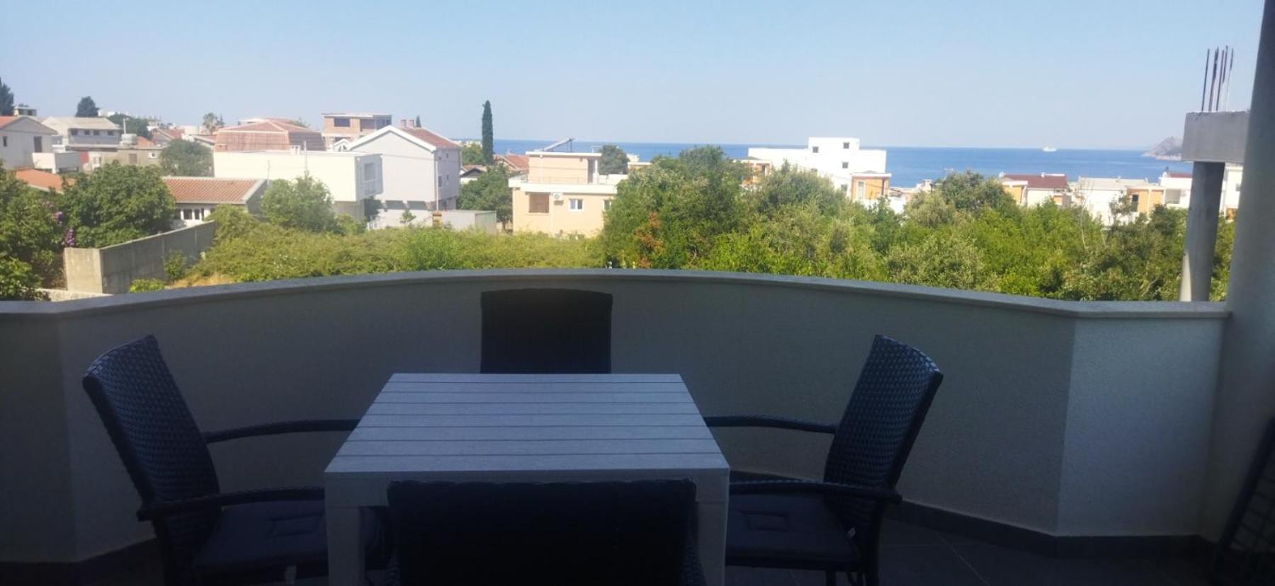 Laurel Apartments Бар Стая снимка